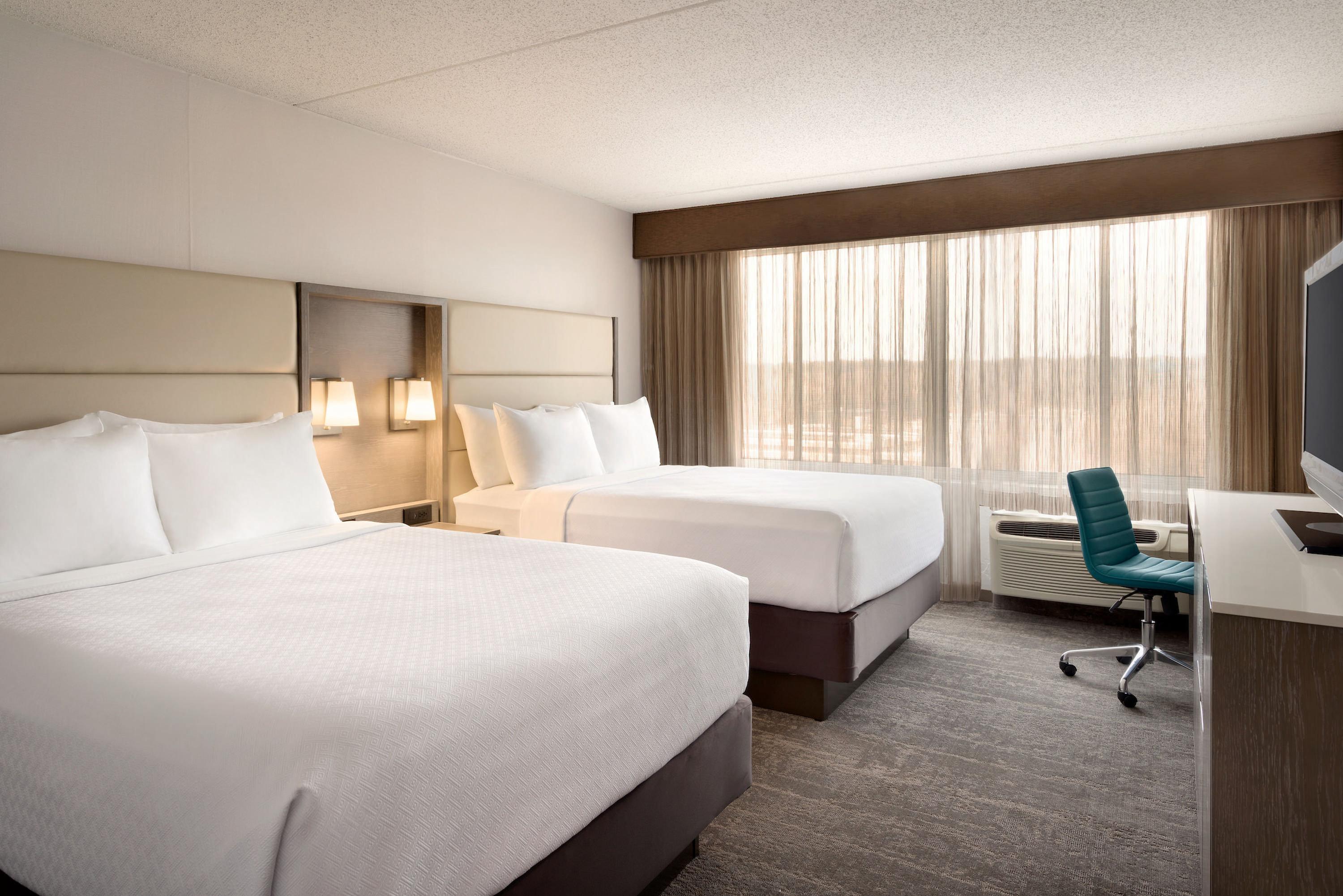 Crowne Plaza Englewood By Ihg Hotel Exterior foto